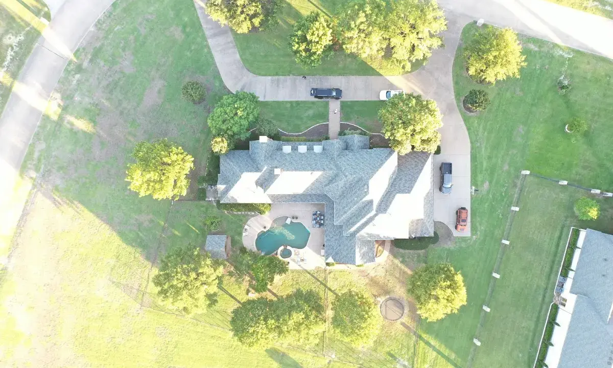 New shingle roof installation on a home in Baton Rouge